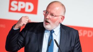 Spitzenkandidat für Europawahl: Sozialdemokraten wählen Timmermans